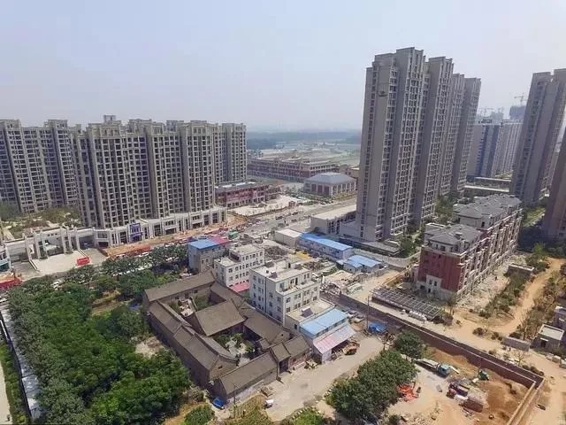 河南鄭州釘子戶,給再多錢也不讓拆,開發(fā)商進(jìn)去后也不敢拆了!